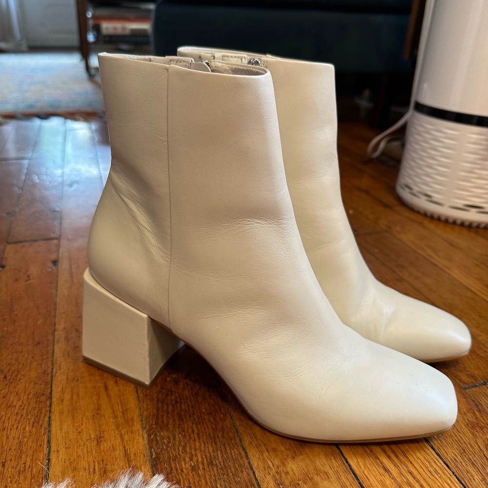 Dolce vita square toed boots